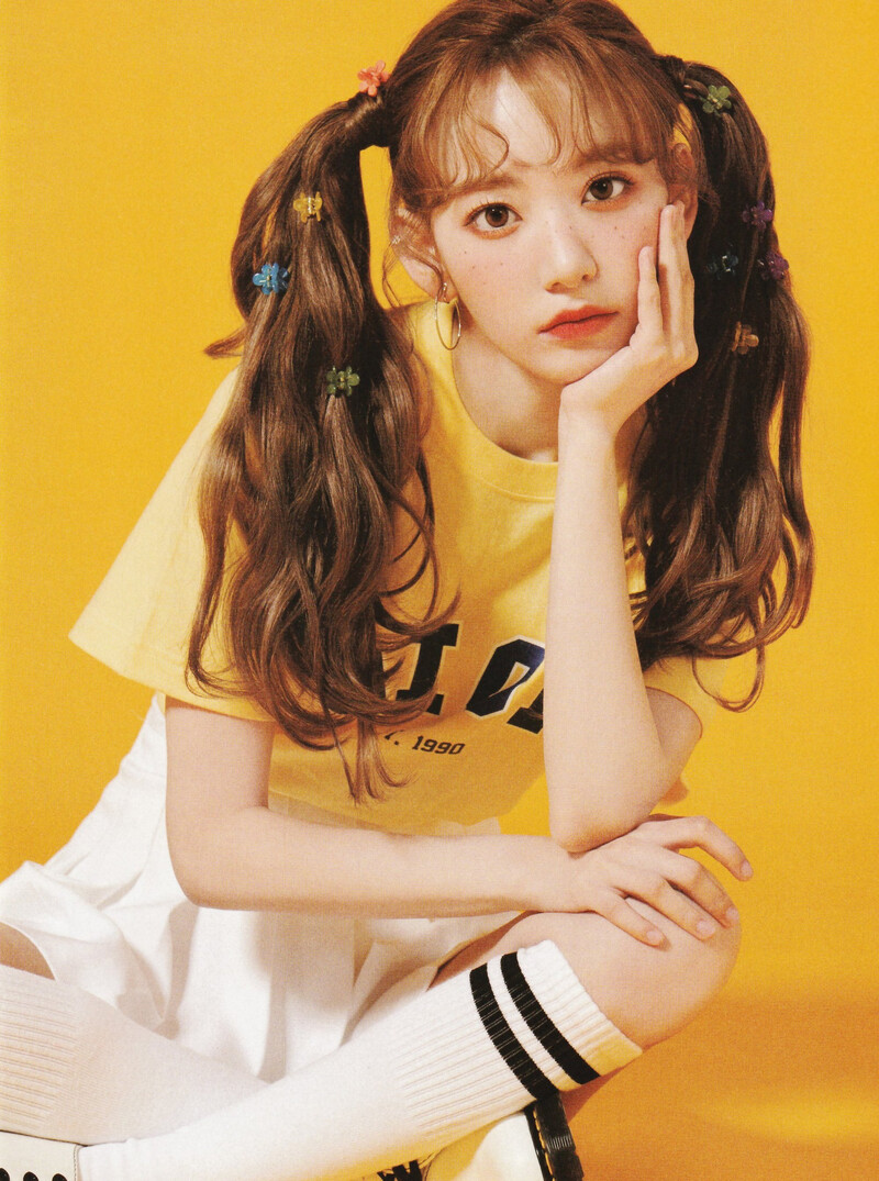 [SCANS] Sakura Graduation Visual Booklet scans documents 15