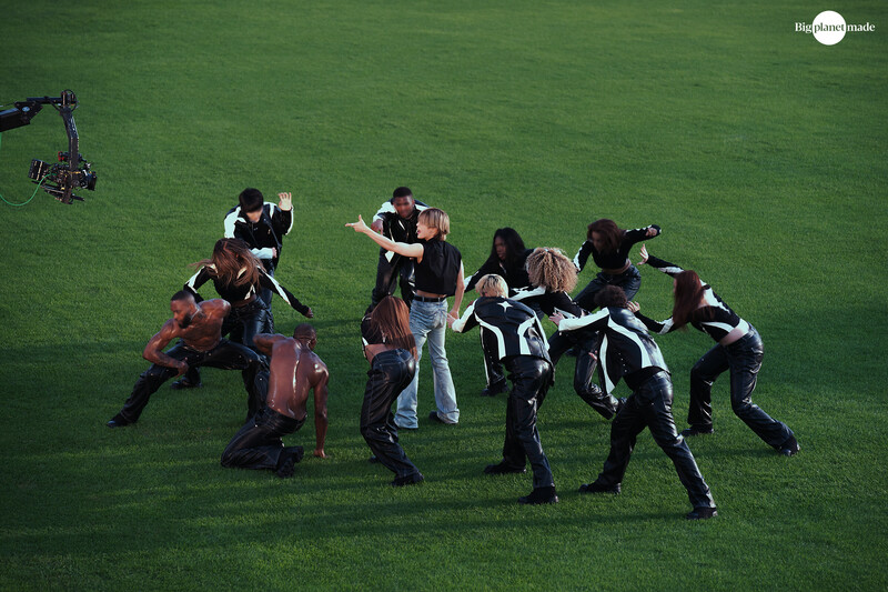 Taemin 'Horizon' MV filming behind photos documents 4