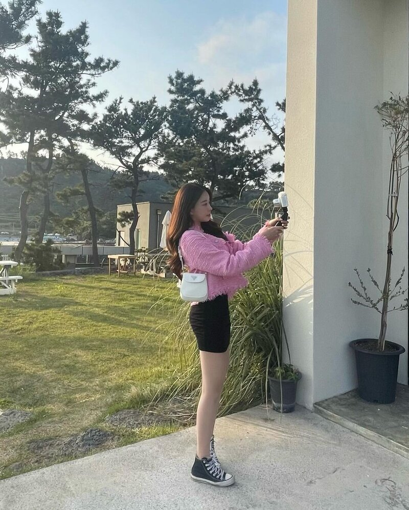 220423 Choi Hee Jae Instagram Update documents 7
