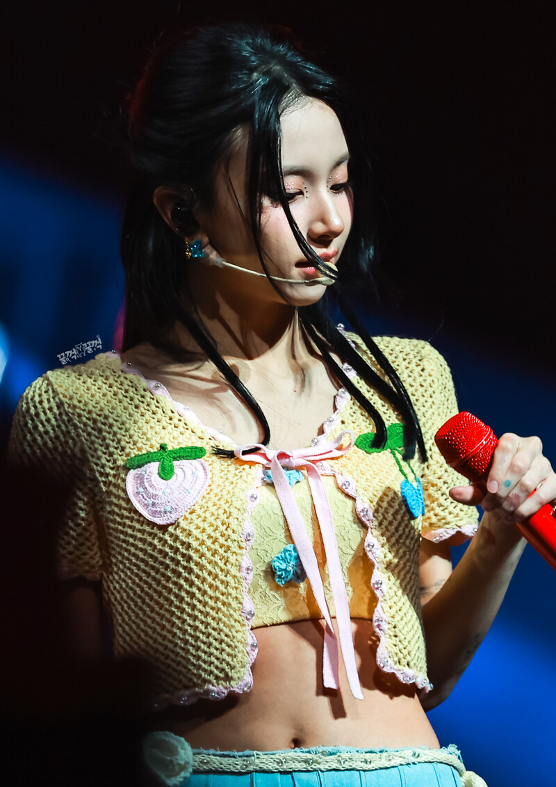 230908 TWICE Chaeyoung - ‘READY TO BE’ World Tour in London Day 2 documents 20