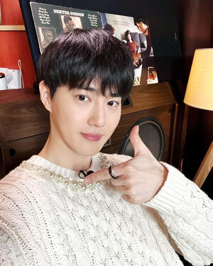 220407 Suho Instagram Update