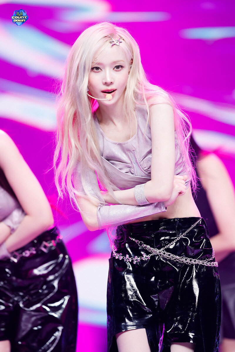 240523 aespa Winter - 'Supernova' at M Countdown documents 20