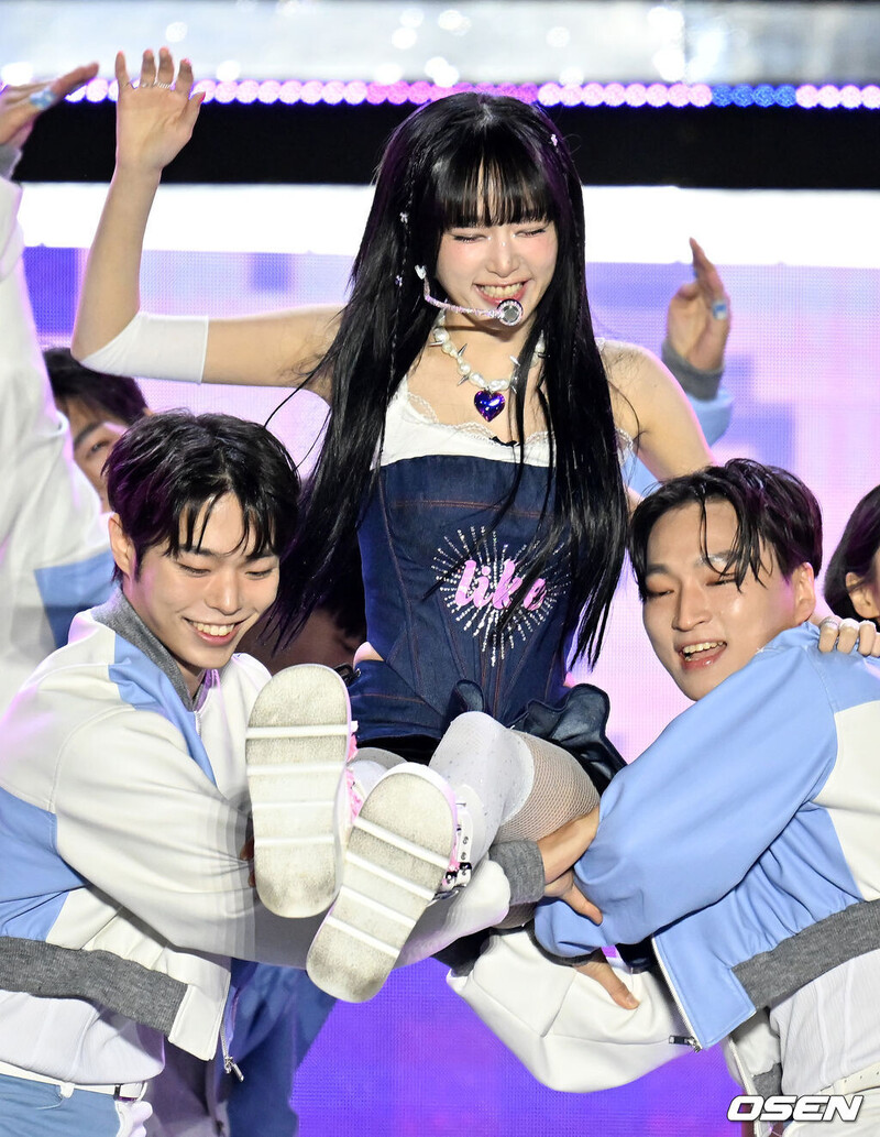 241019 Choi Yena at 30th Dream Concert 2024 documents 2