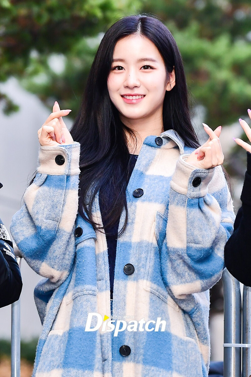 221125 WOOAH WOOYEON - Music Bank Commute documents 4