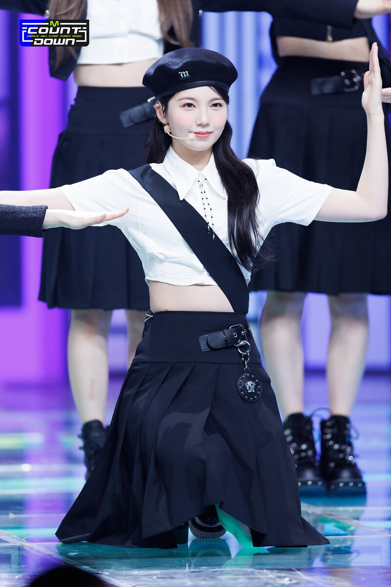 231109 NiziU Ayaka - "HEARTRIS" at M Countdown documents 5