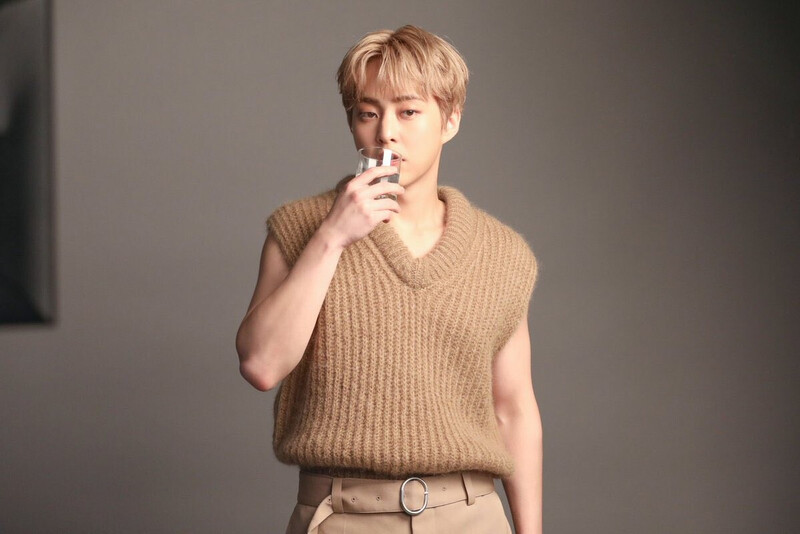 240904 Xiumin Weverse Update - ARENA Homme+ Korea Behind Photo documents 11