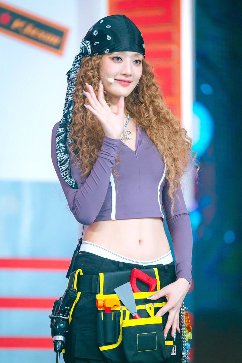 240714 (G)I-DLE Minnie - ‘Klaxon’ at Inkigayo documents 4