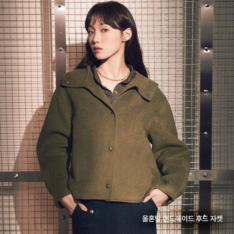 LEE SUNG KYUNG for "Handmade Hood Jacket" from The AtG 2022 Fall Collection documents 2