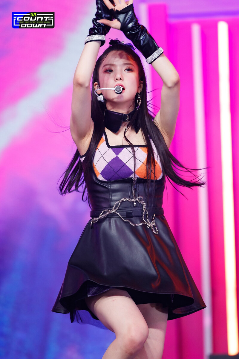 220113 Kep1er - 'WA DA DA' at M Countdown documents 7