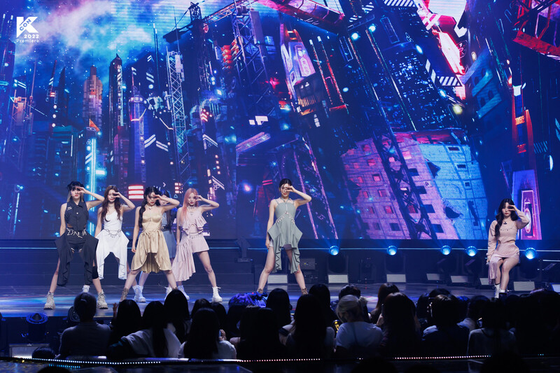 220513 KCON Twitter Update - NMIXX Official Stage Photos documents 3