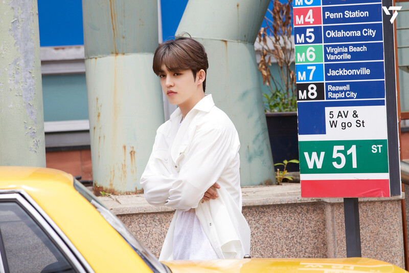 220722 SEVENTEEN '_WORLD' MV Behind Sketch - S.Coups documents 2