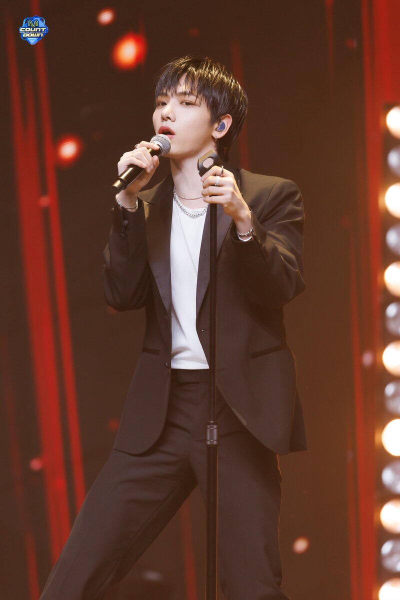 240111 MC Jaehyun - 'Standing Next to You' Special Stage at M Countdown documents 7