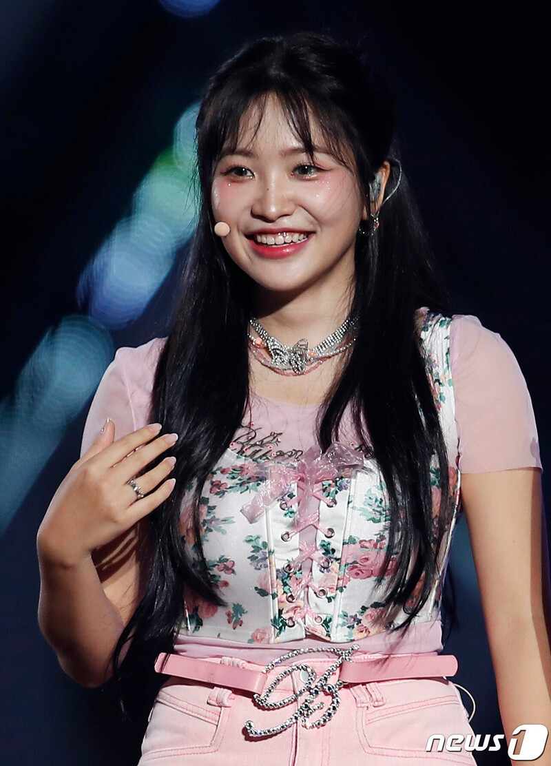 220820 Red Velvet Yeri - SMTOWN Live 2022 in Suwon documents 2