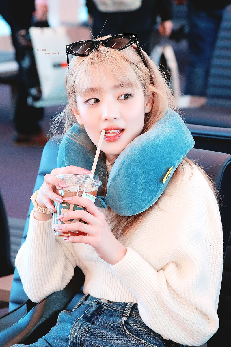 230103 (G) I-DLE Minnie - Incheon International Airport documents 2