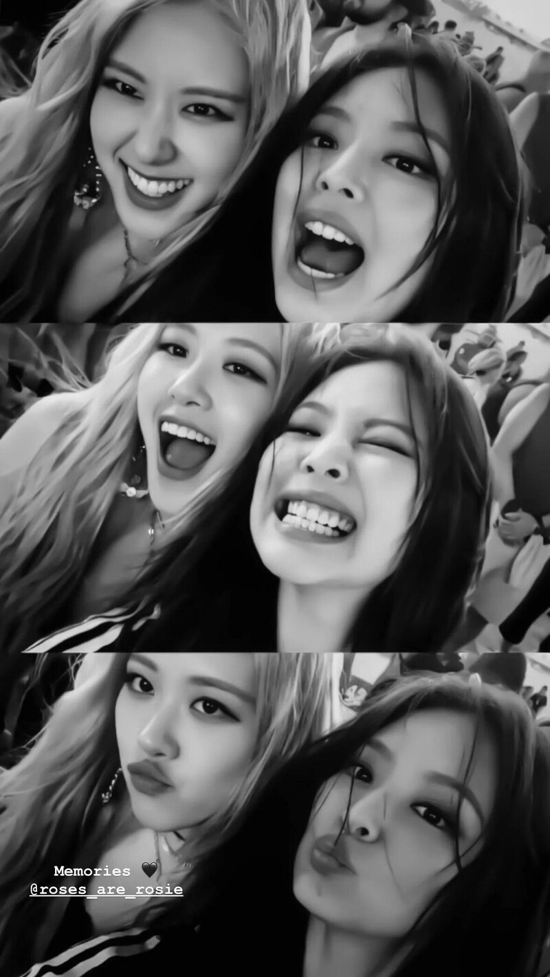 230211 Jennie IG Story Update With Rosé documents 1