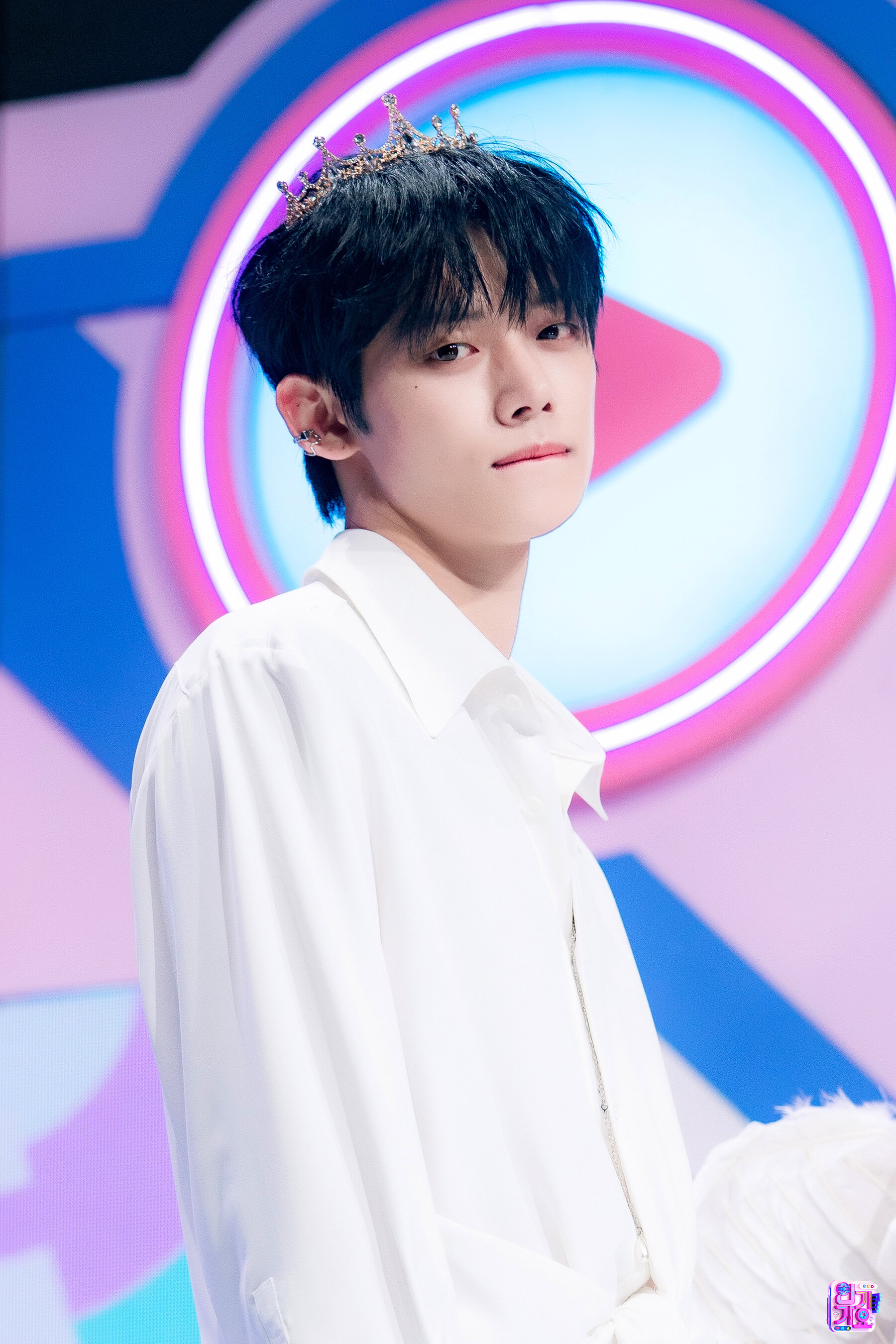 231029 MC Yeonjun at Inkigayo | kpopping