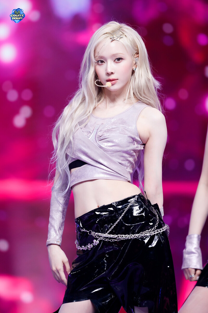 240523 aespa Winter - 'Supernova' at M Countdown documents 4