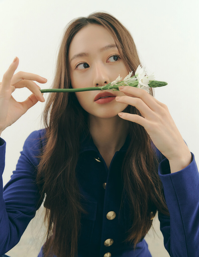 Krystal for Harper's Bazaar Magazine April 2021 Issue | kpopping