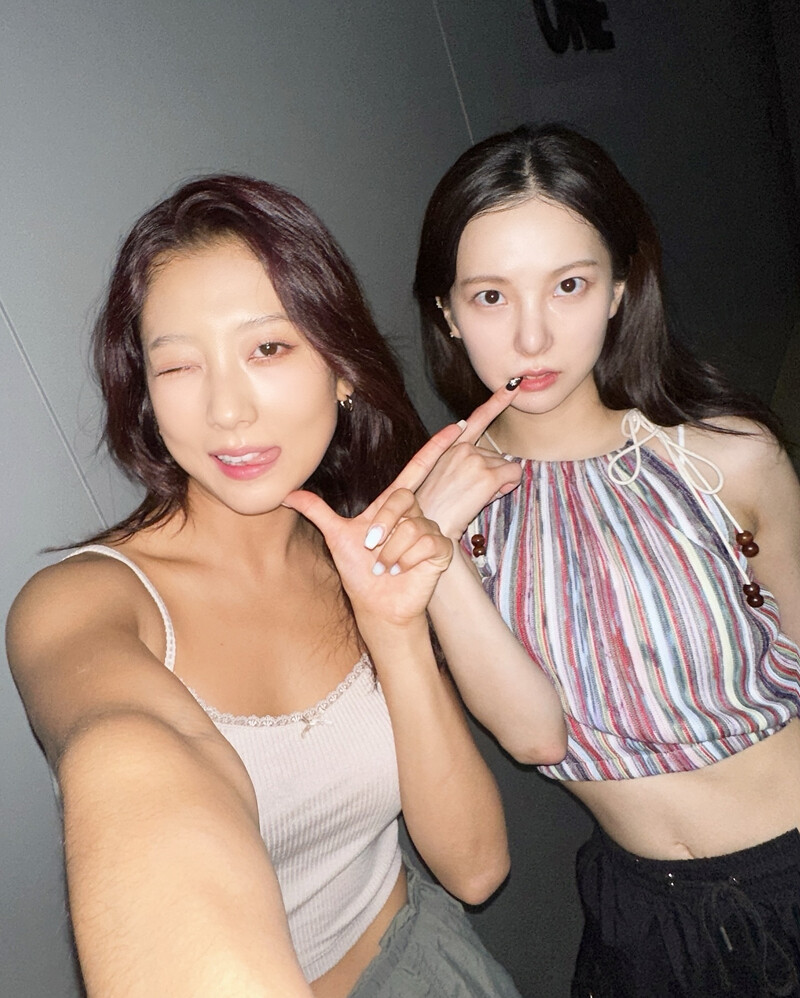 240723 Seungyeon & Yujin IG update documents 1