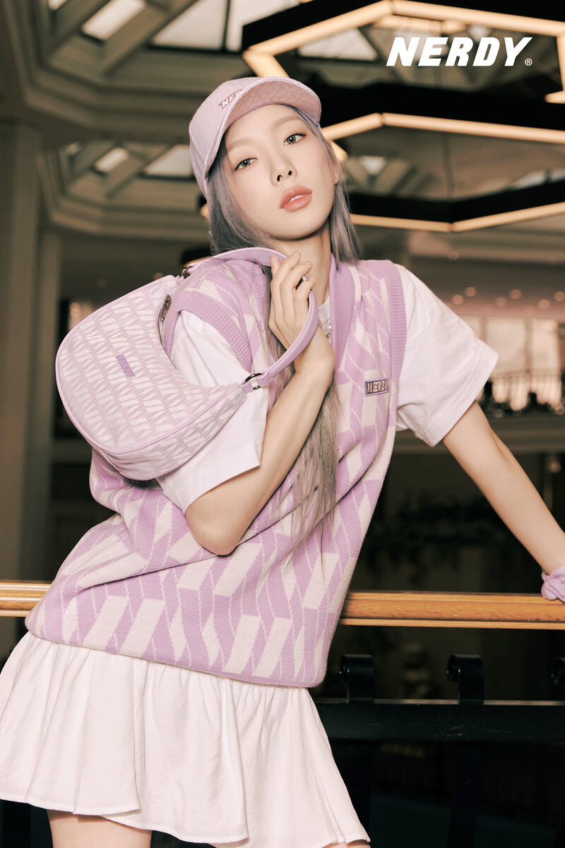 Taeyeon for NERDY 2022 SS Collection documents 8