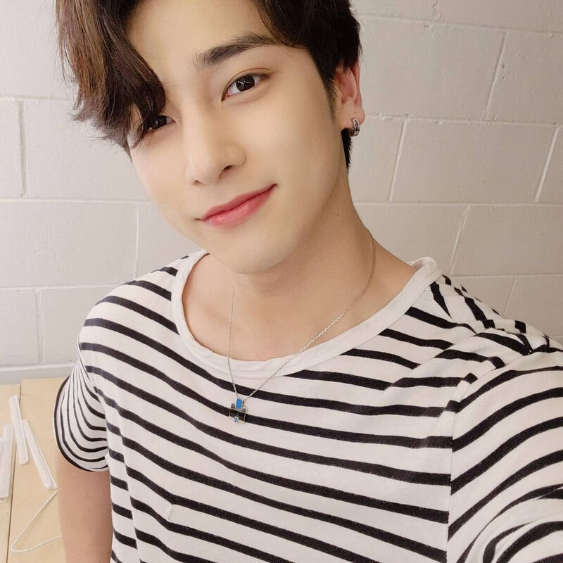 200824 Hangyul Instagram Update documents 3