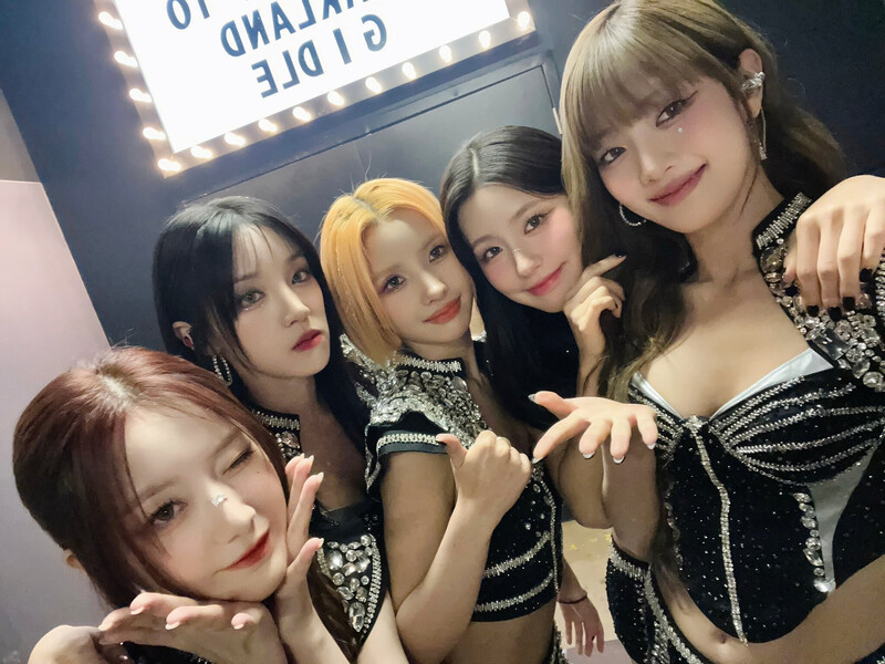 240909 - (G)I-DLE Twitter Update | (G)I-DLE WORLD TOUR [iDOL] IN OAKLAND documents 1