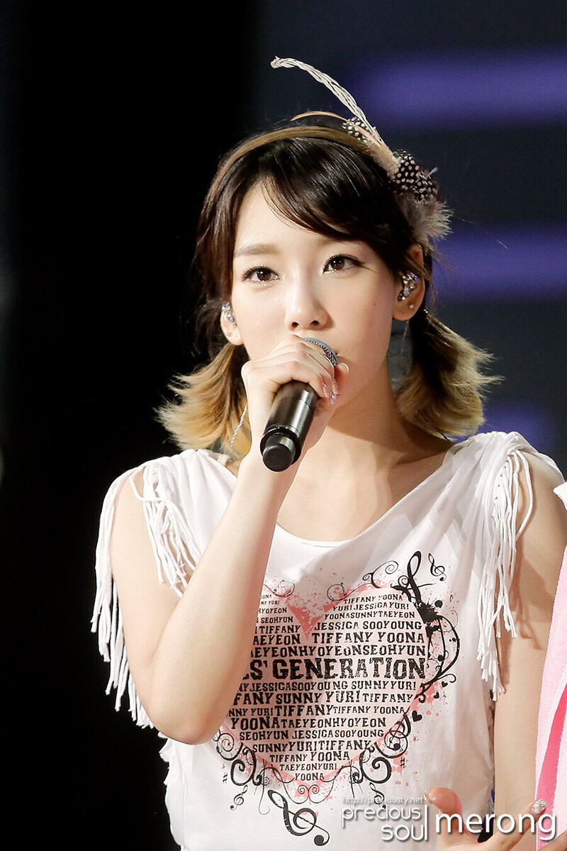 110910 Girls' Generation Taeyeon at Girls' Generation 2011 Tour in Taiwan documents 13