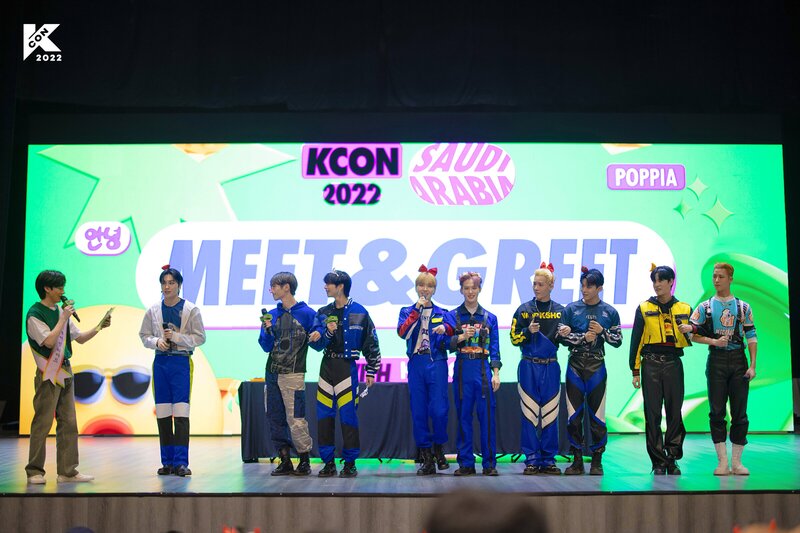 221202 KCON Twitter Update - 2022 KCON SAUDI ARABIA more Behind Photos of “MEET&GREET” with TO1 documents 2