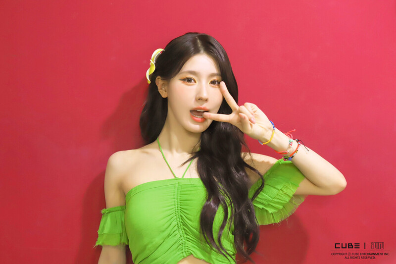 240907 - (G)I-DLE 'Klaxon' Music Shows Week 2 - Behind Photos documents 15