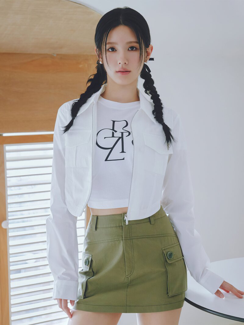 (G)I-DLE Miyeon for CTBRZ 2023 SS Collection documents 6