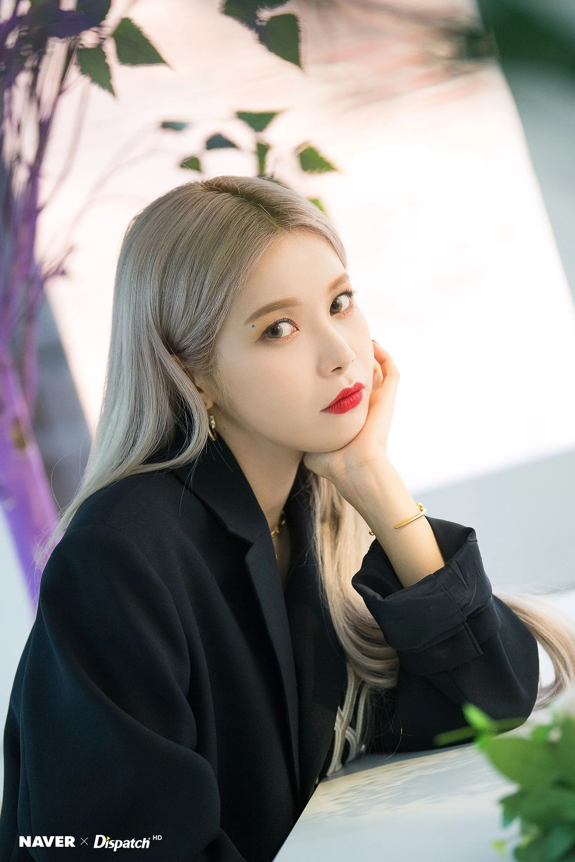 Mamamoos Solar Spit It Out Promotion Photoshoot By Naver X Dispatch