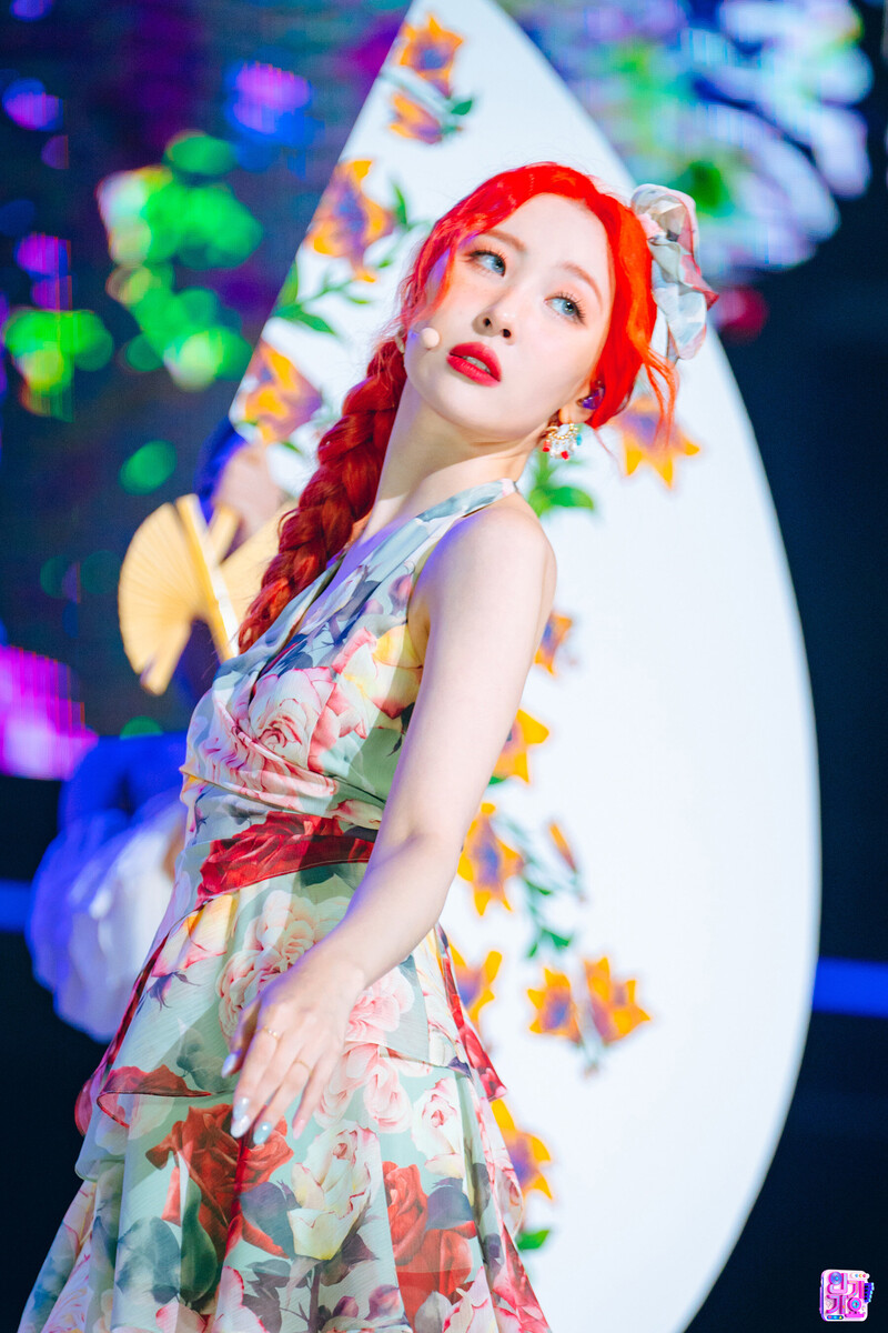 220710 SUNMI - Heart Burn at Inkigayo documents 5