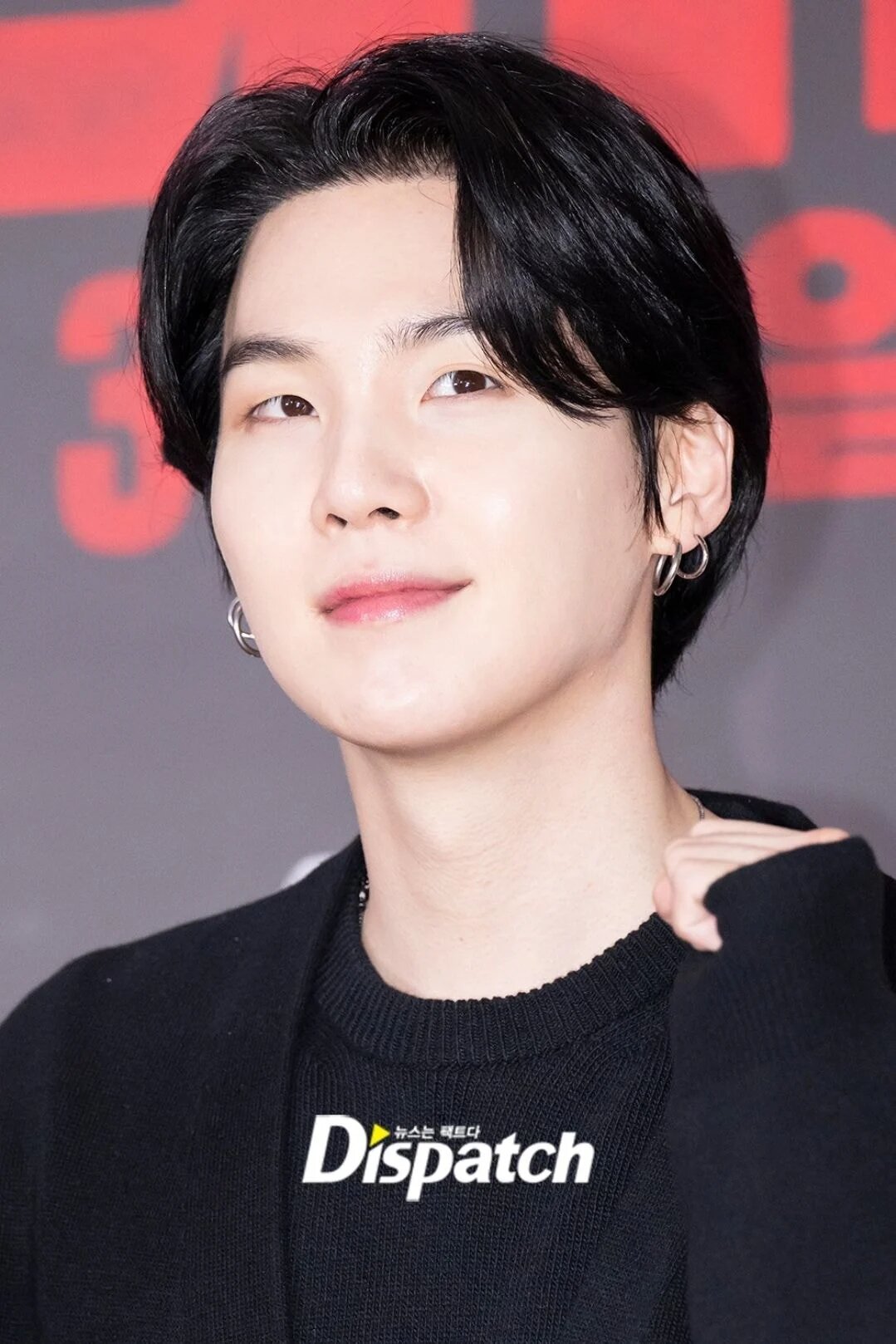 Yoongi, I'll Miss Your Long Hair' — Korean Netizens React to BTS Suga's  Photos from the VIP Premiere of 'The Devil's Deal' | Kpopping