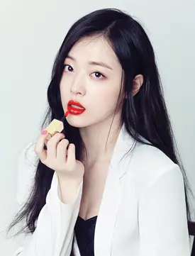 Sulli for High Cut Vol. 148 April 2015 Issue