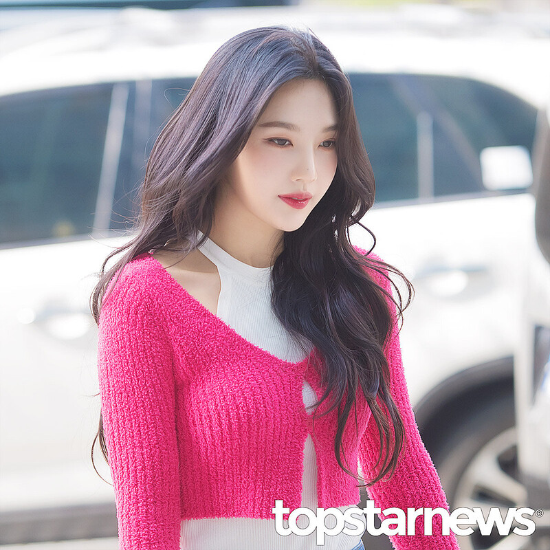 230329 Red Velvet Joy - Animal Farm Commute documents 13