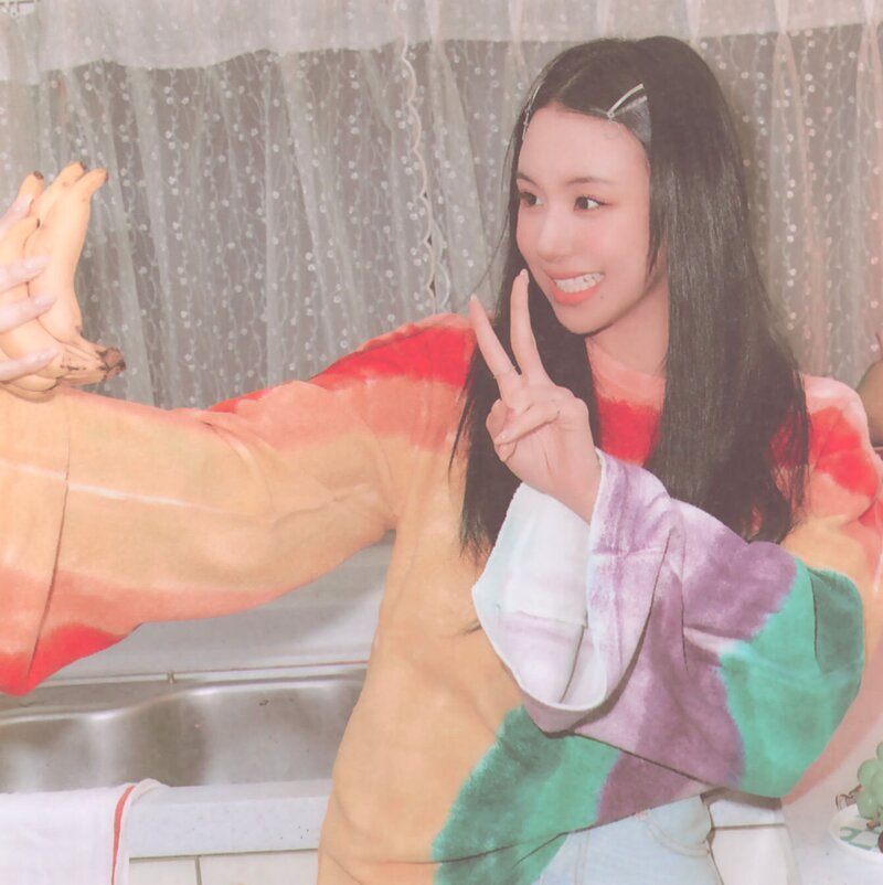 Yes, I am Chaeyoung Photobook Scans documents 14