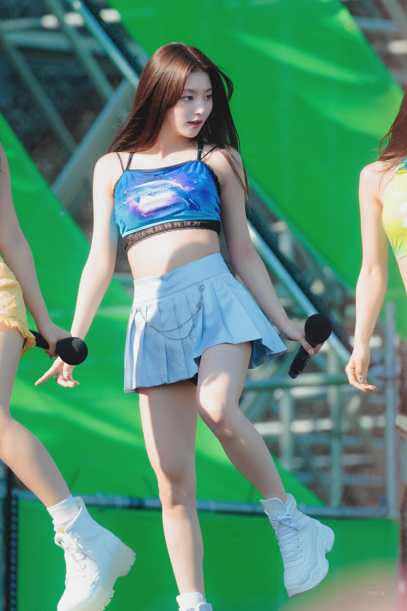 240803 fromis_9 Nagyung - Waterbomb Festival in Incheon documents 6