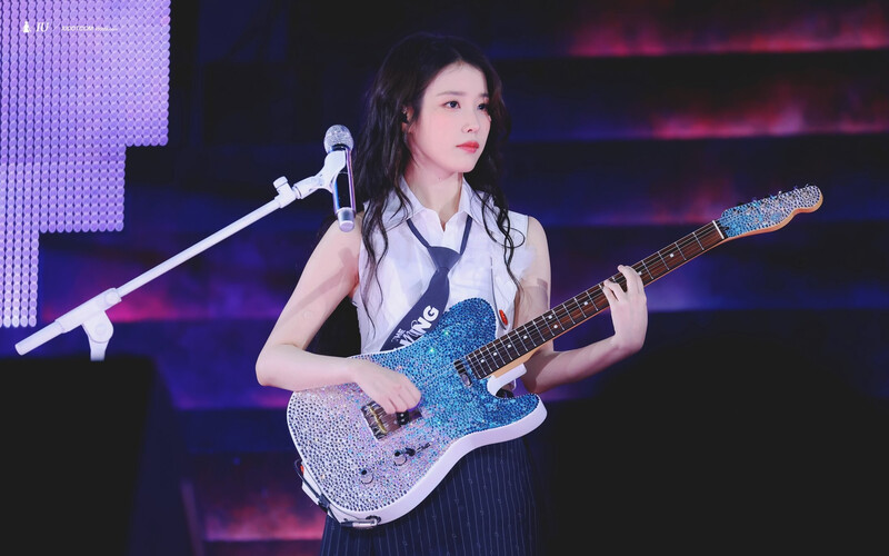 240921 IU - HEREH World Tour Concert Encore: The Winning in Seoul Day 1 documents 11