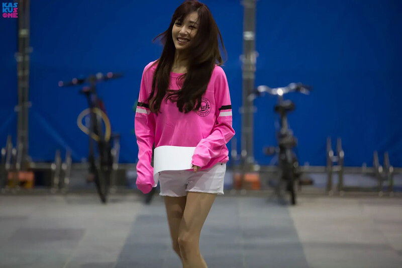 Tiffany1044.jpg