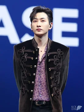181008 Super Junior Eunhyuk at 'One More Time' Showcase in Macau