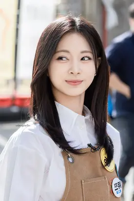 241008 TWICE Tzuyu - [TIME TO TWICE] 'THE PART-TIMER' Filming