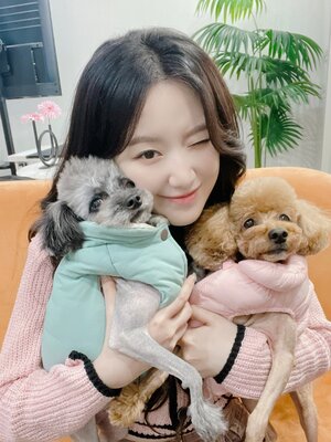 240217 - (G)I-DLE Twitter Update with SHUHUA