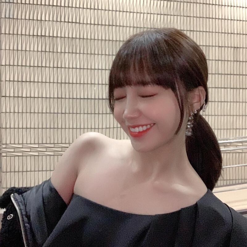 191221 APINK sns update with EUNJI & BOMI documents 12