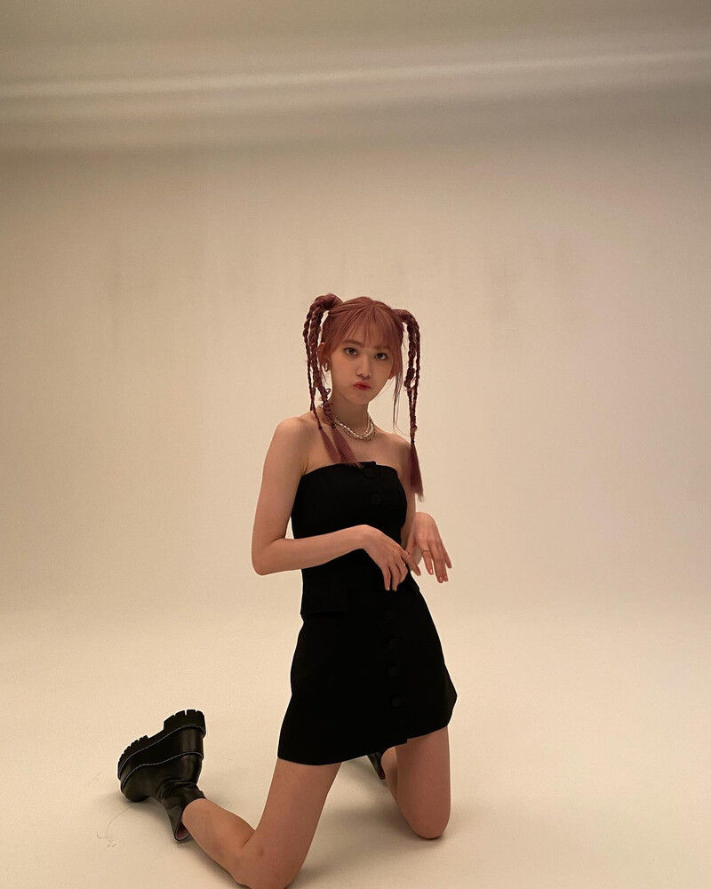 210820 Sakura Instagram Update documents 8