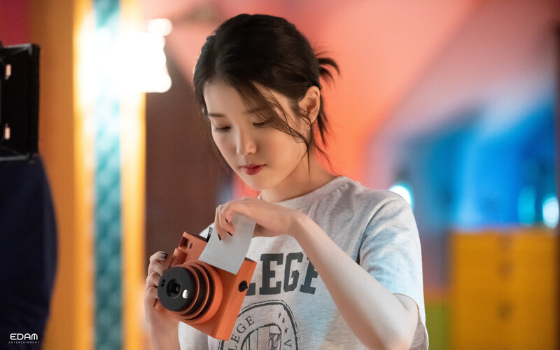 211020 EDAM Naver Post - IU 'strawberry moon' MV Behind documents 3