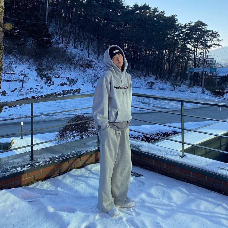 230326 CongB Instagram Update documents 3