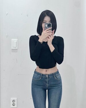 221119 ALICE Sohee Instagram Update