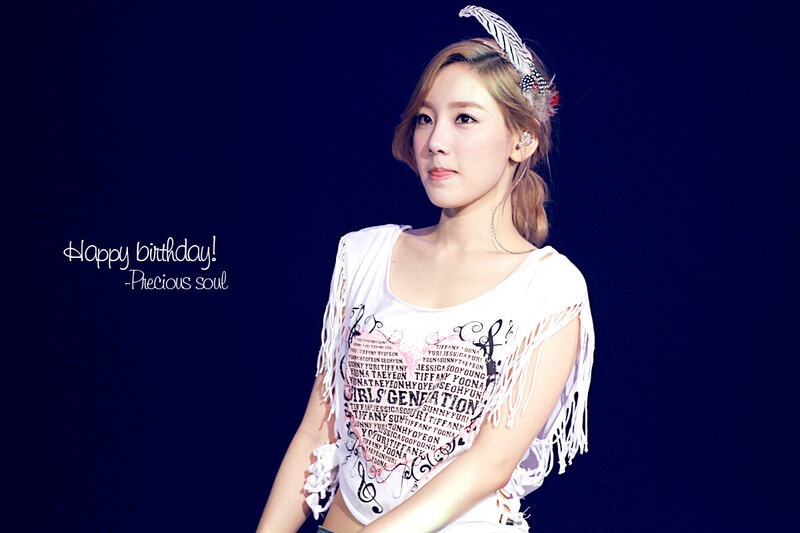 120115 Girls' Generation Taeyeon at 2011 Girls' Generation Tour in Hong Kong documents 2