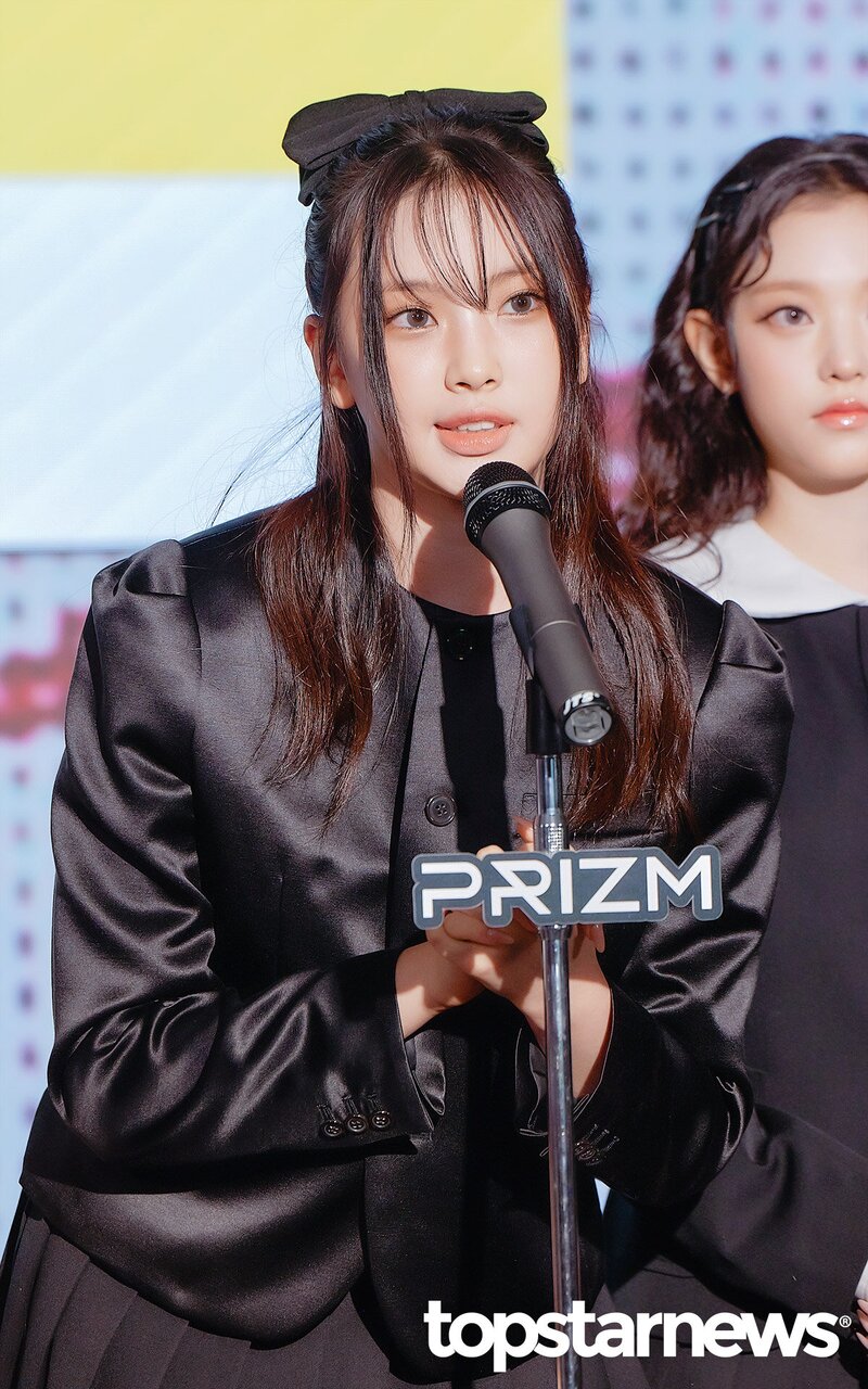240229 New Jeans Hyein at 2024 Korean Music Awards documents 2