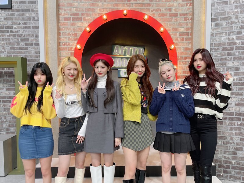 211221 EVERGLOW SNS Update at After School Club documents 13